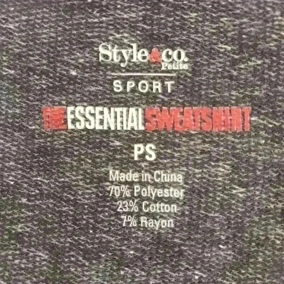 NWT🩶❄️Lightweight Snowflake Essential Sweatshirt - Picture 3 of 4